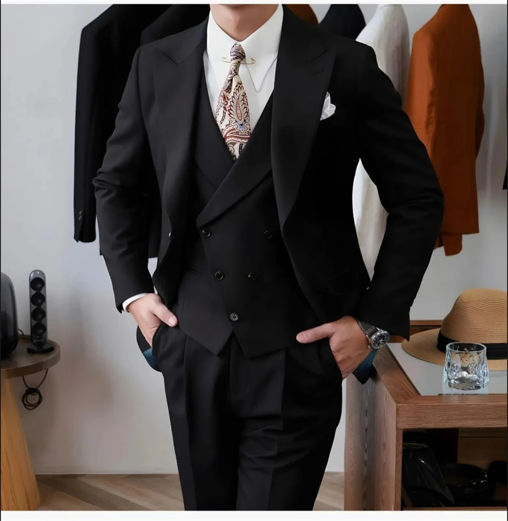 

Classic Black Men's Suits 3 Pcs Fashion Groomsmen Suit Slim Fit Bespoke Formal Office Event Men's Suit (Jacket+Vest+Pants)