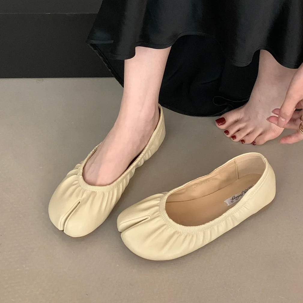 Bailamos Brand Split Toe Women Flat Shoes Women Casual Loafer Soft Moccasin Fashion Tabi Ninja Mary Jane single shoes Female Muj