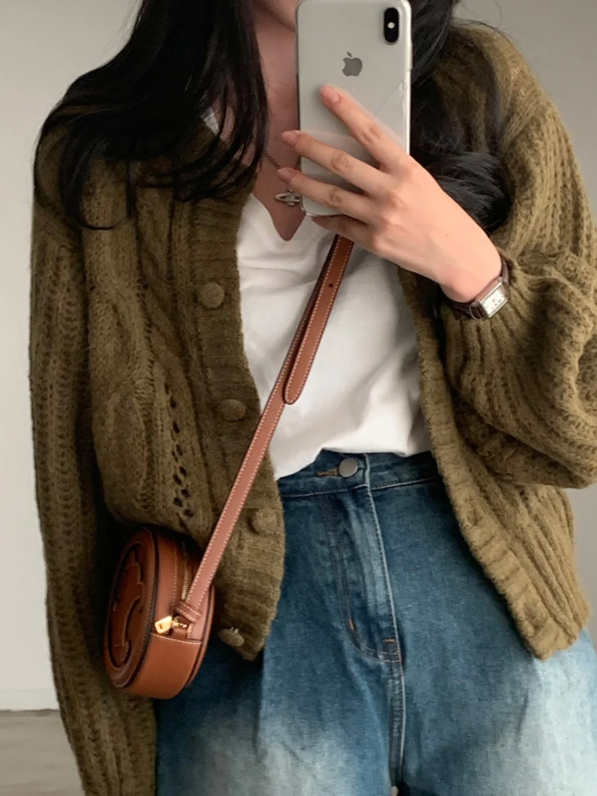 Retro Lazy Sle ถักเสื้อกันหนาวผู้หญิงฤดูหนาว Elegance รอบ Ne เดี่ยวปุ่มยาว Sve WARM TOP สบาย Fit