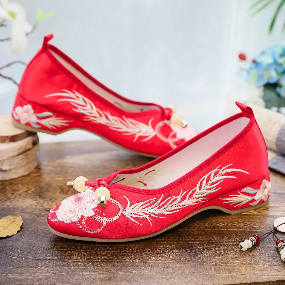 Veowalk Elegant Women Satin Cotton Embroidered Pointed Toe Slip On Flats Comfortable Chinese Wedding Shoes Blue Red White