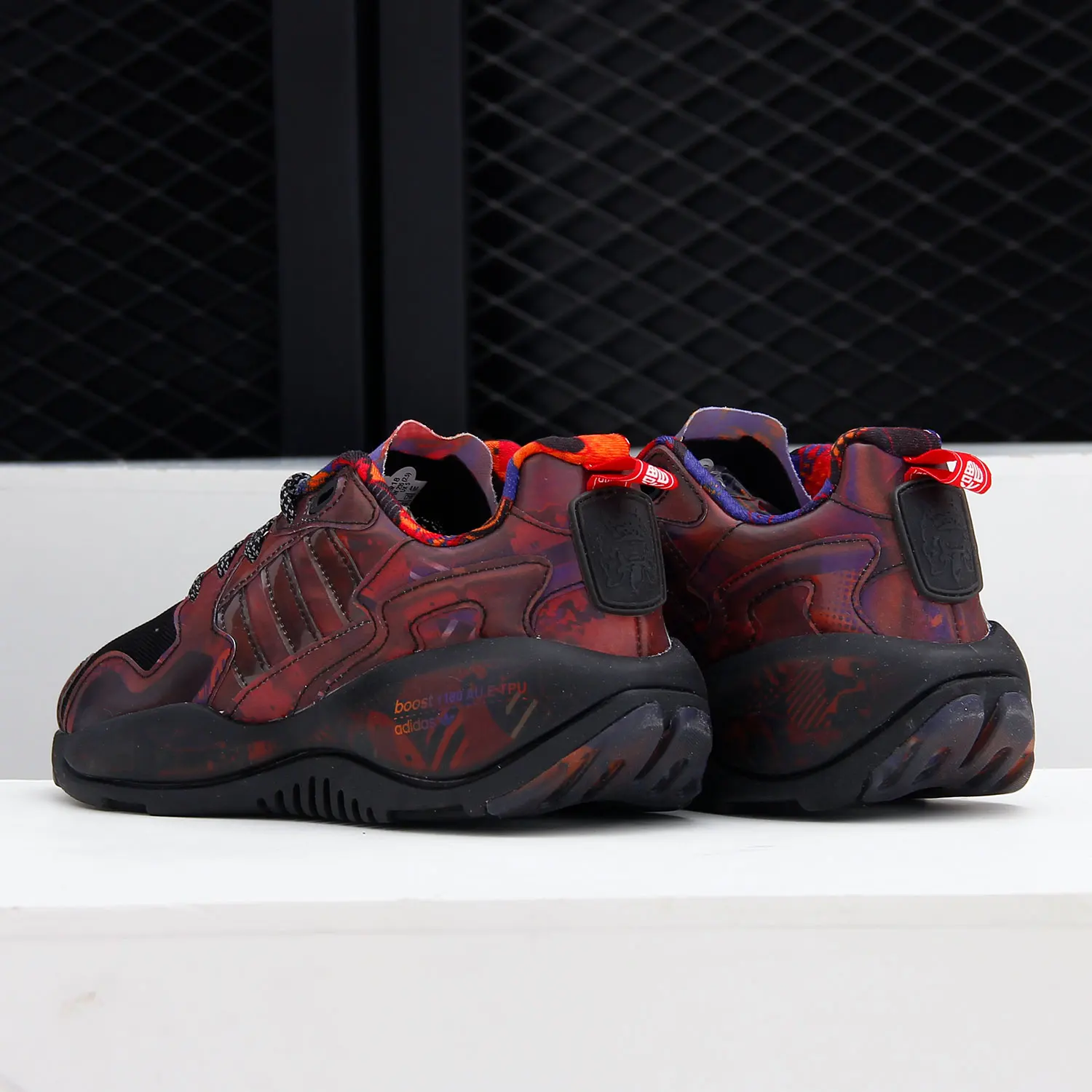 

Adidas оригинальные классические износостойкие спортивные туфли унисекс с тремя полосками S24181