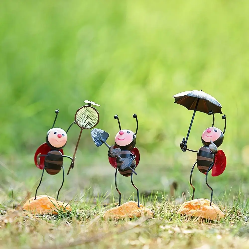 Creative Small Desktop Decoration Metal Simulation Ladybug Beetle Dolls Desktop Miniature Home Crafts Diy Accessories