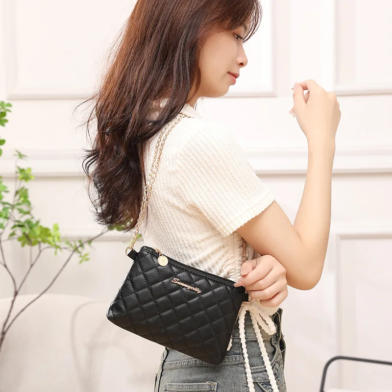 Wholesale Leisure Classic Small Bag 2024 New Fashion and Simple Lingge Embroidered Shoulder Bag Chain Crossbody Bag