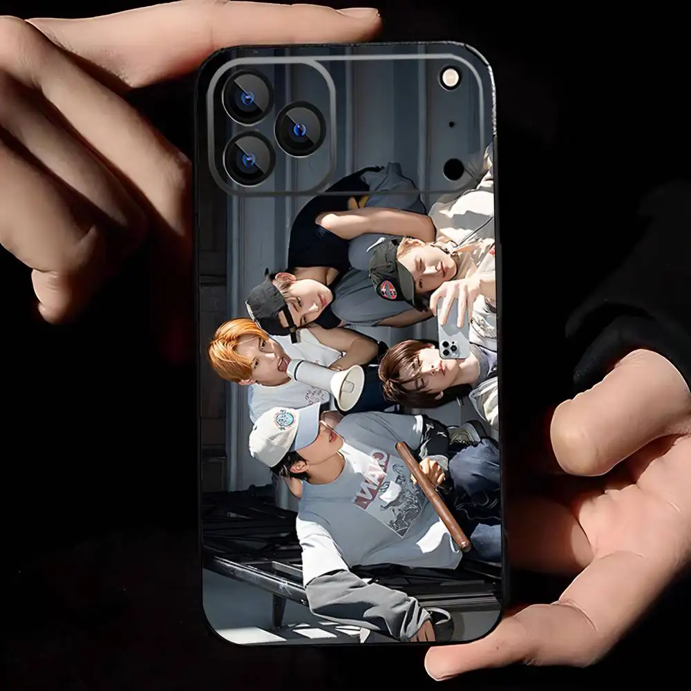 حافظة هاتف K-Kpop C-CORTIS GO لهاتف iPhone 17,16,15,14,13,12,11,Pro,Max,Plus,E,Air,غطاء أسود واقٍ صغير