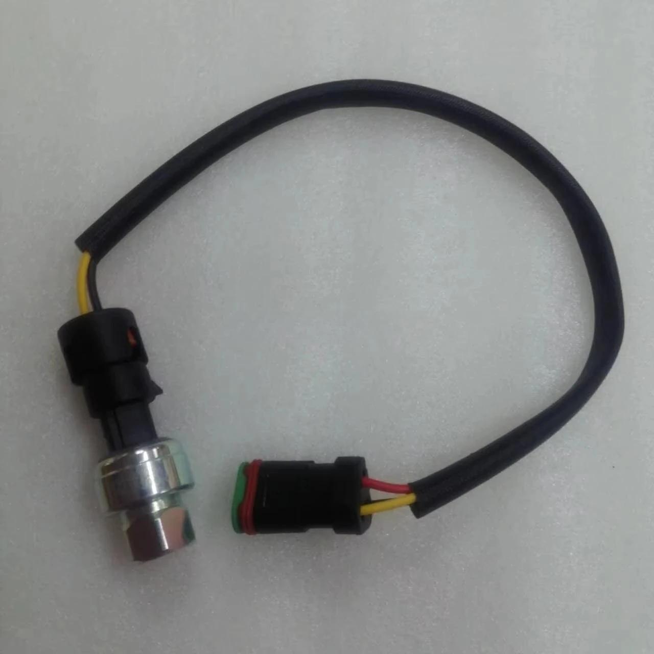 

Pressure sensor 239-2396 excavator E322C E324D E325C E325D E329D E330D pressure sensor