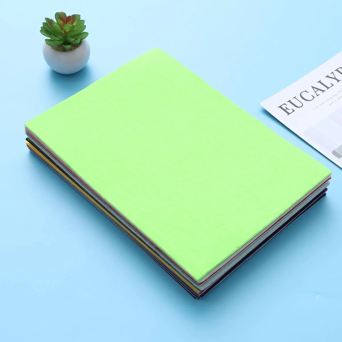 

15Pcs Colored Adhesive Felt Cloth Sheets for DIY Craft Making Decorations Kindergarten Manual Material Holiday New