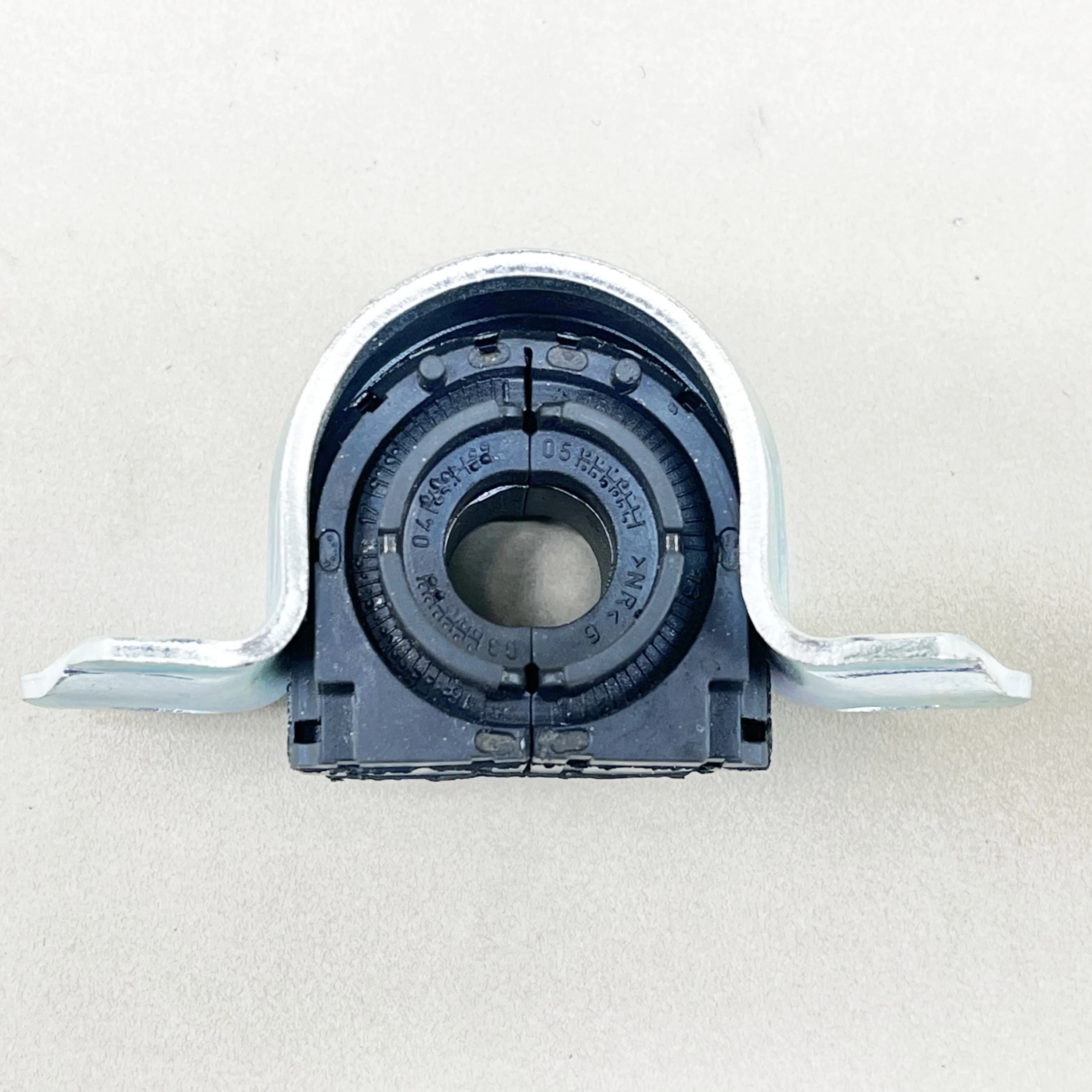 Stabilizer Bar Opening Rubber Sleeve Balance Bar For VW Jette Passat CC Tiguan Touran Golf 6 MK6 1KD411314A 1KD511439B
