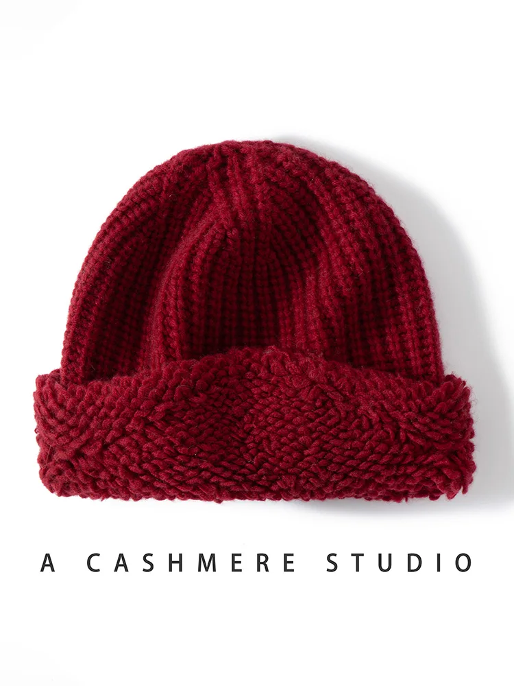 新しい秋冬女性カシミヤ帽子 100% カシミヤケーブルニット帽子ロールタオルエッジ暖かいプルオーバーキャップカジュアルカシミヤトップス