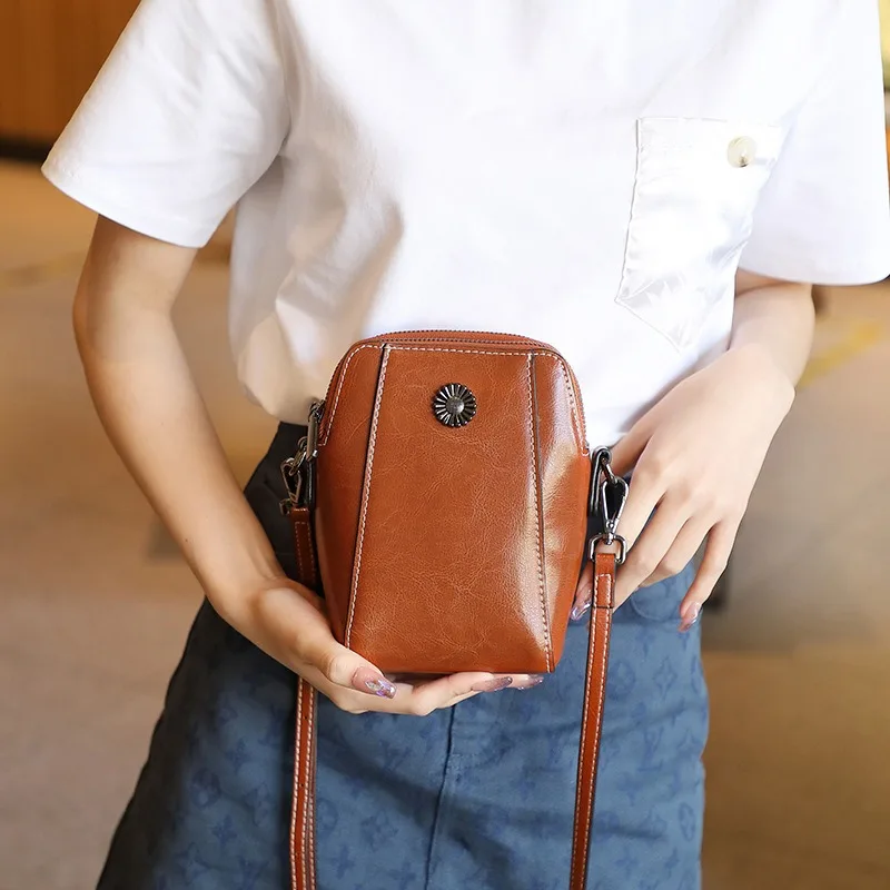 

Mobile Phone Bag women's crossbody bag mini bag, 2025 new genuine leather women's bag, spring and summer new women's phone bag