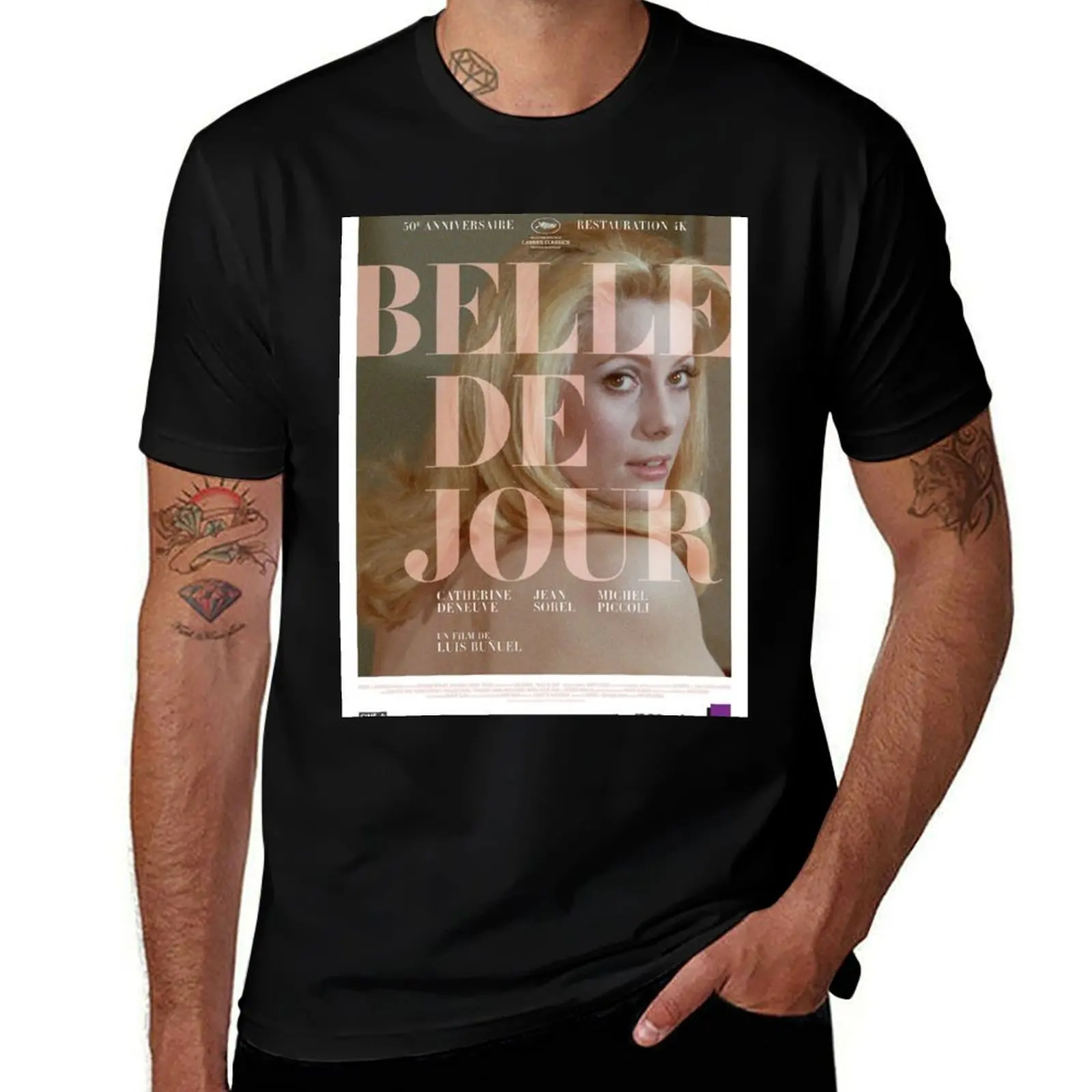 

Belle de Jour T-Shirt Holiday All Match T-Shirt