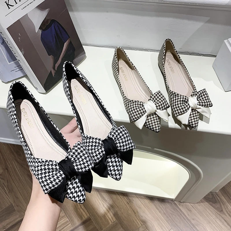 Summer Women Flats Shallow Mouth Pointed Toe Plaid Bowknot Lady Flat Shoes Large Size 42 43 44 45 46 Slip on Moccasins Female