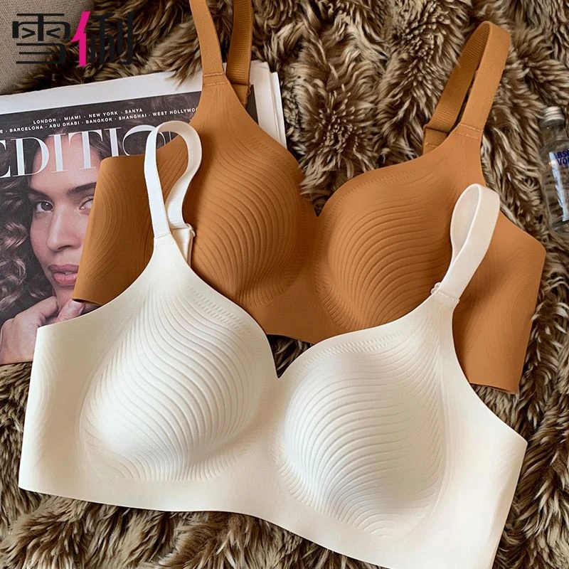 New Thin Soft Support Cup-less Bra Large Breasts Small Women Underwire Retraction Breast Anti-sag Plus Size Breathable Lingerie