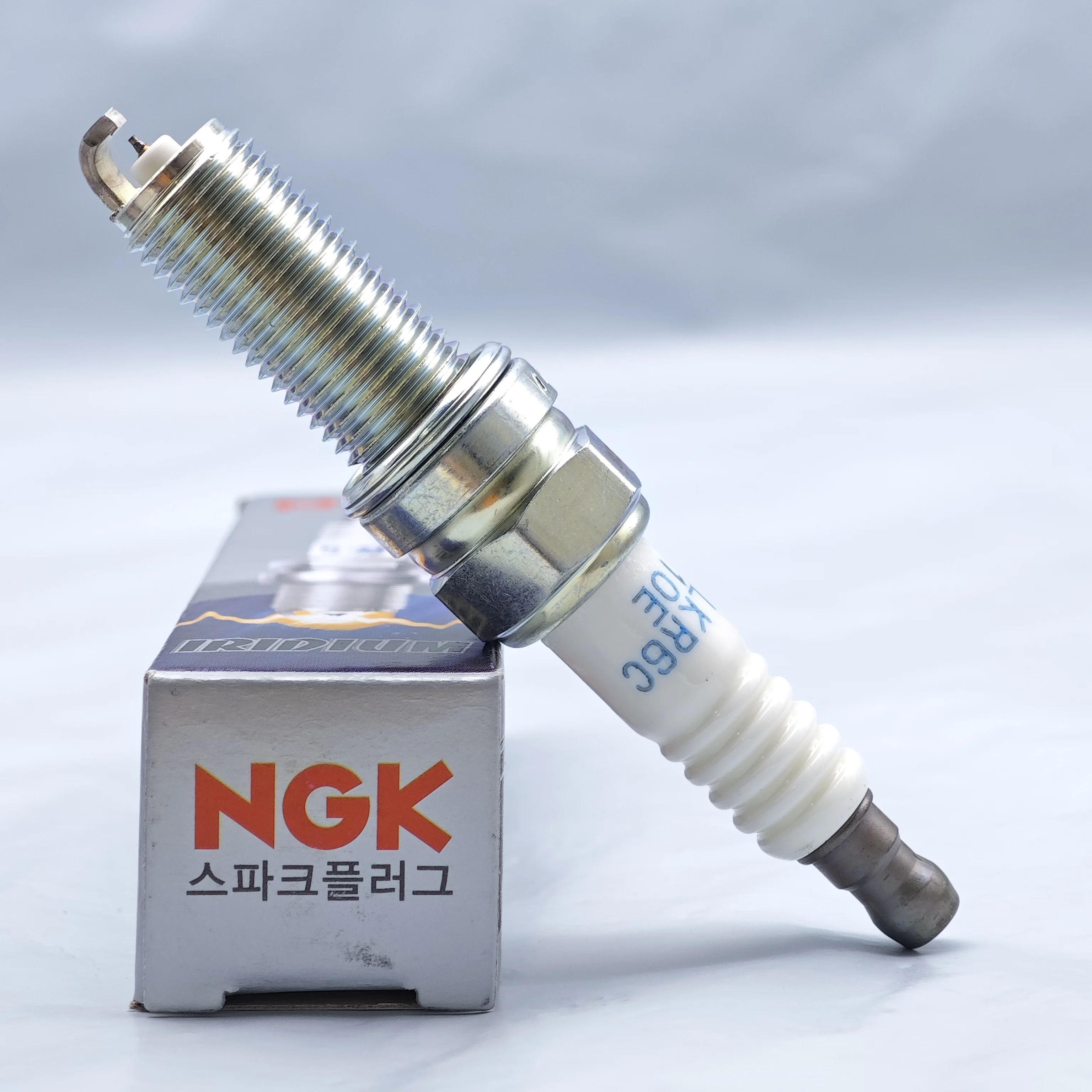 4pcs Original NGK Iridium Spark Plug SILKR6C10E OEM 18844-10060 Suitable For Engine Code G4LC 1.4