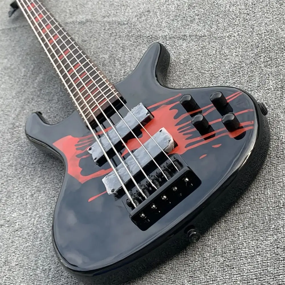 In Stock Spector Legend 5 Classic  Bass Guitar Drip Blood in one five-string active sound pickup Immediate delivery