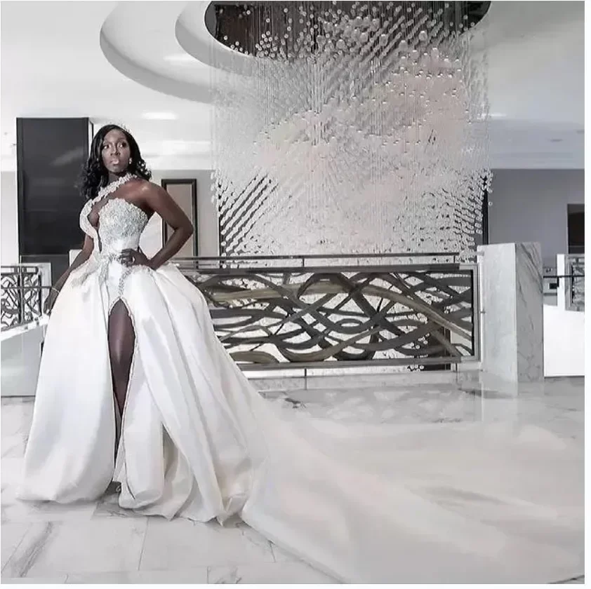 Personalizado mais novo estilo halter robe mariage frisado vestidos de casamento destacável sem costas split side plus size vestidos de noiva