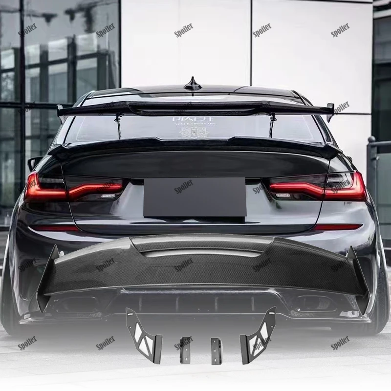 Suitable for BMW M2 M3 M4 M5 M6 modified MAD model, high-quality carbon fiber trunk spoiler and tail wing
