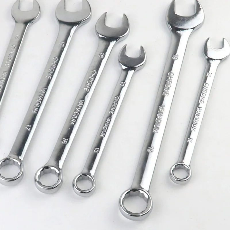 

82 шт. набор инструментов для ремонта автомобиля с пластиковым ящиком для инструментов, чехол для хранения, торцевой ключ с храповым механизмом, отвертка, набор ручных инструментов