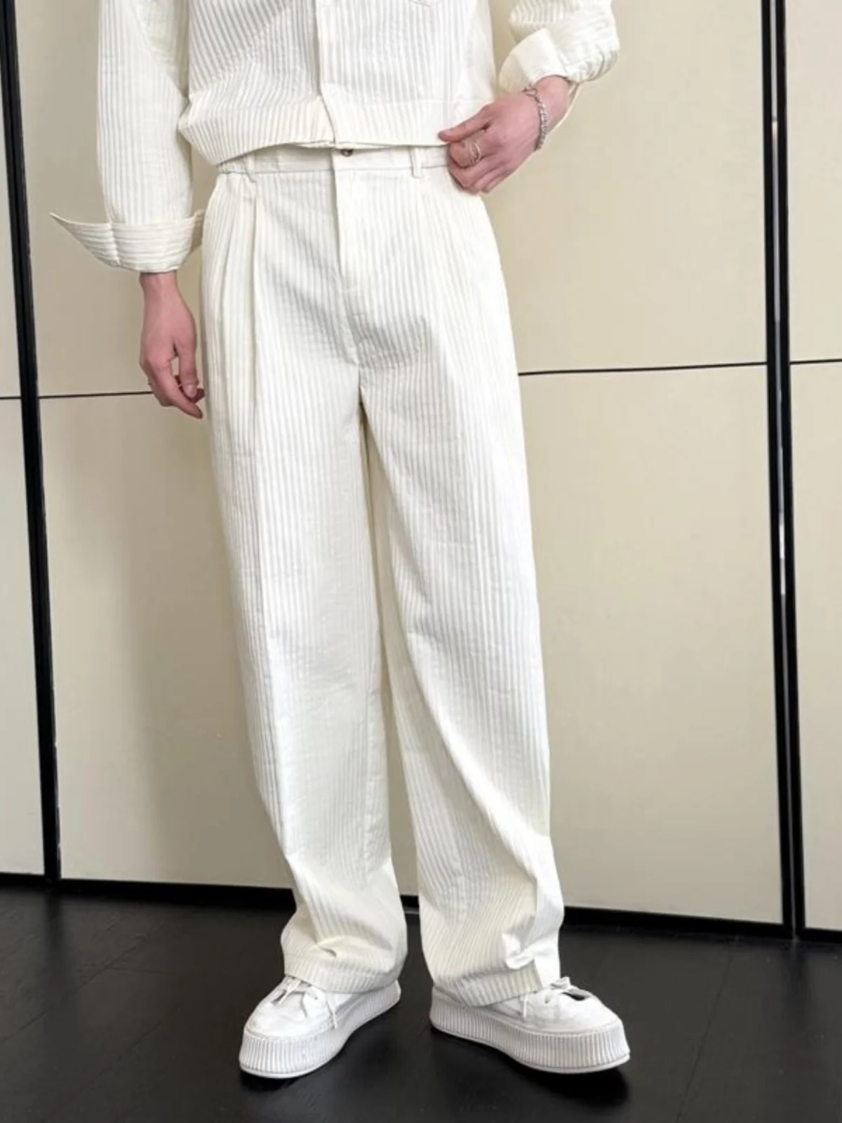 

Мужские повседневные полосатые текстурированные брюки Ins Sle Spring Faion, брендовые облегающие прямые драпированные широкие длинные брюки