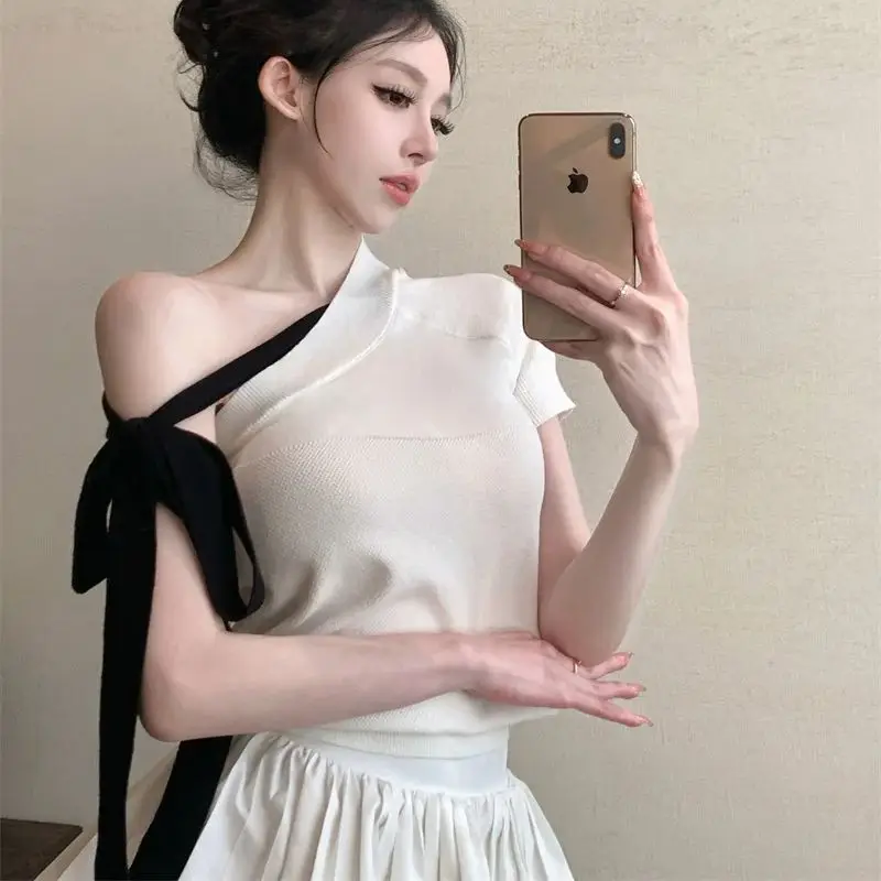 

Bow tied off shoulder short-sleeved knitted T-shirt for women in summer slim design white hot girl base shirt top