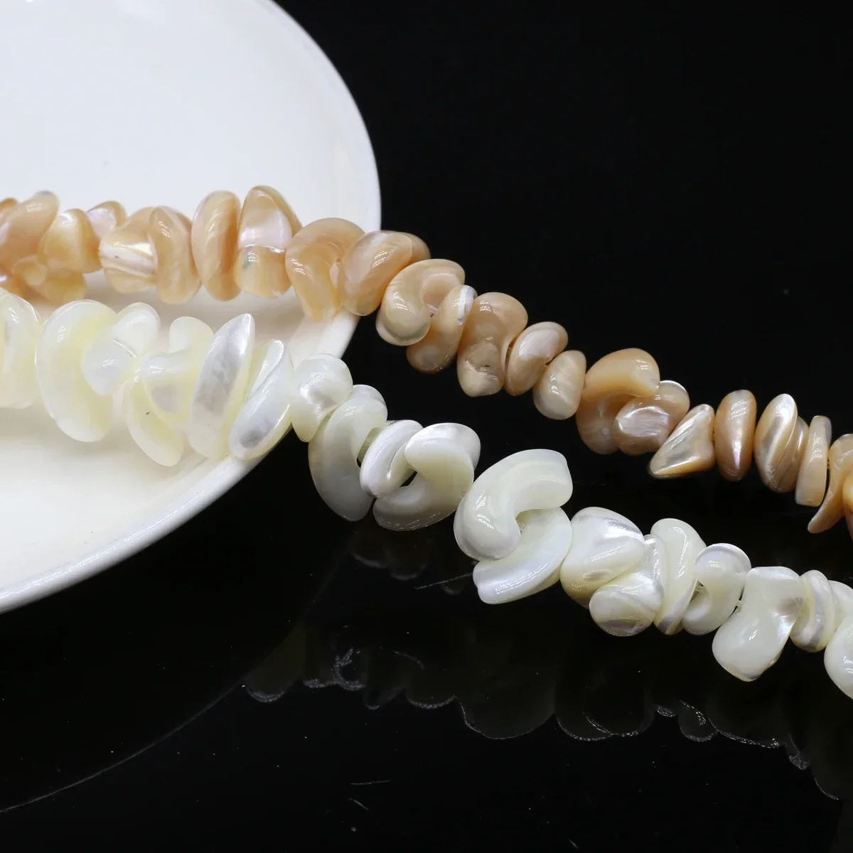 

13x14mm White Khaki Irregular Shell Natural Freshwater Bead Exquisite Jewelry Making DIY Necklace Bracelet Earrings Accessory