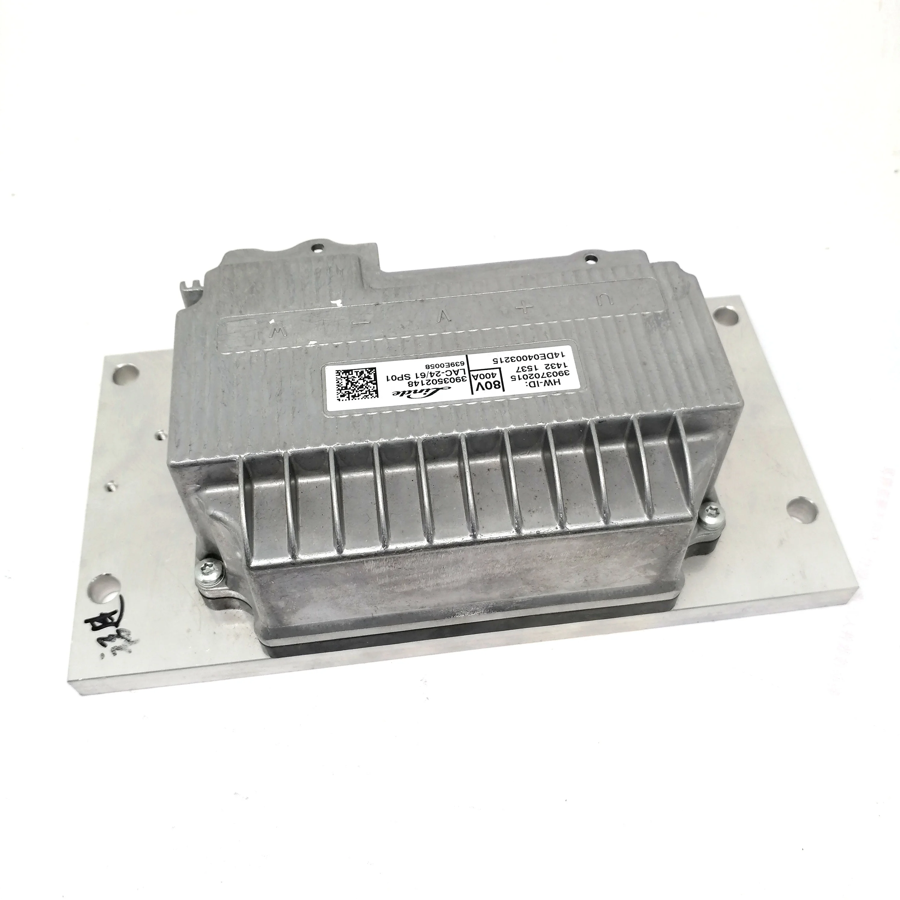 

Модуль выходного устройства для погрузчика Linde 3903502148 | Оригинальный электронный модуль управления выходными сигналами для погрузчиков Linde