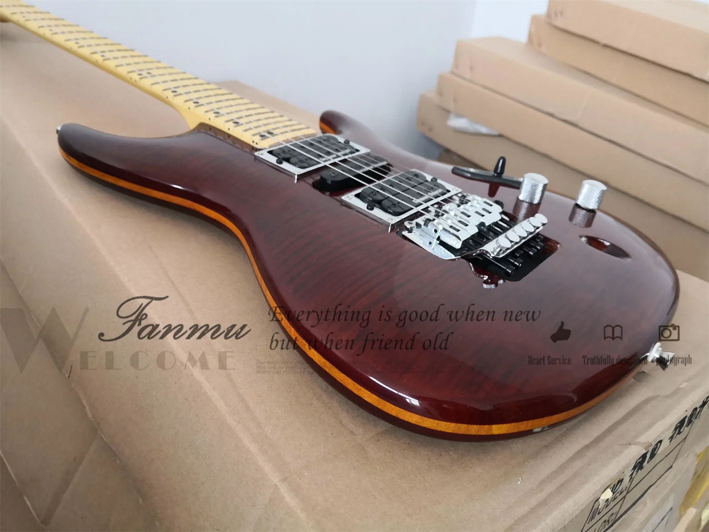 Ultra-thin Electric Guitar Mahogan Brown Body Maple Neck HSH Pickups Tremolo Bridge