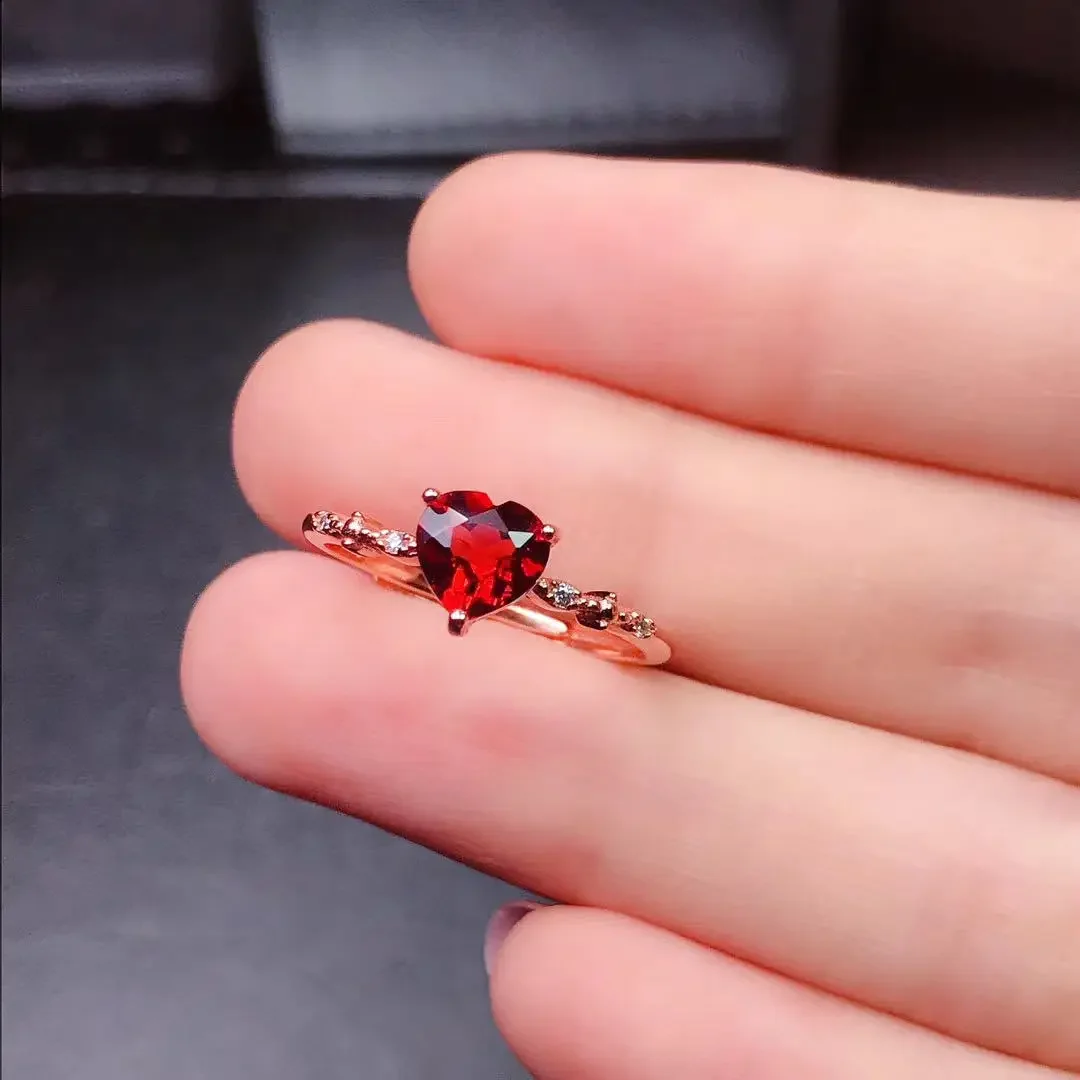 100% Natural  Garnet Ring for Emgagement 6mm 0.6ct VVS Grade Garnet Silver Ring 925 Silver Gemstone Jewelry