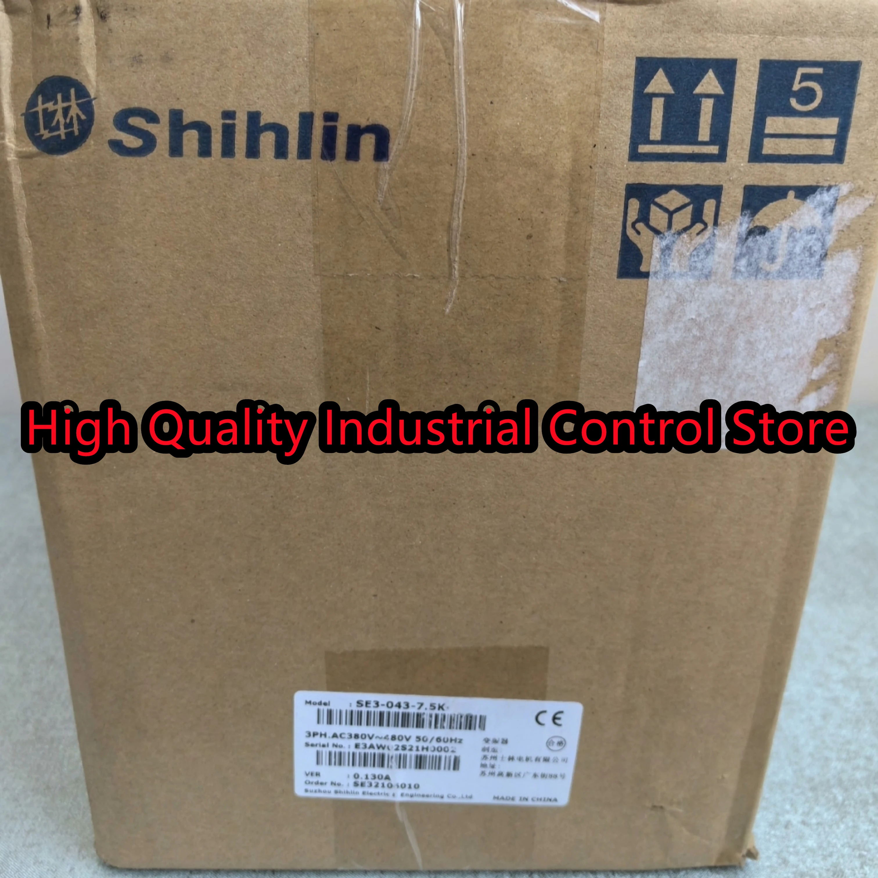 

Frequency converter SE3-043-5.5K SE3-043-7.5K new Original