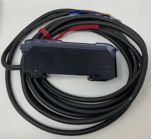 Brand New FS-V31P FS V31P Digital Fiber Amplifier 1Pcs Full Stock Fast Delivery