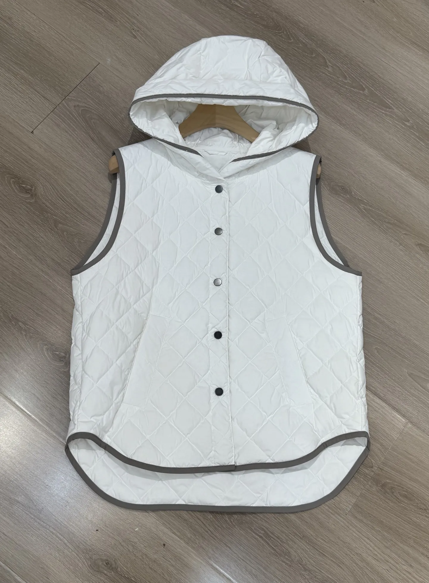 Início do outono novo fino ganso para baixo sem mangas com capuz colete de alta qualidade leve quente casual feminino