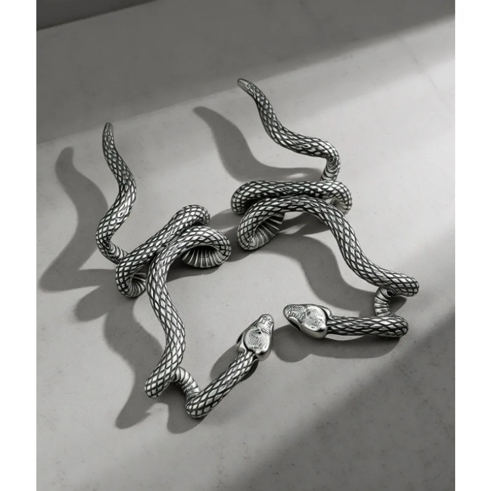 

Серьга-кафф в виде змеи для мужчин и женщин, из нержавеющей стали, на защелке, для хряща, в готическом панк-стиле, украшение в виде животного