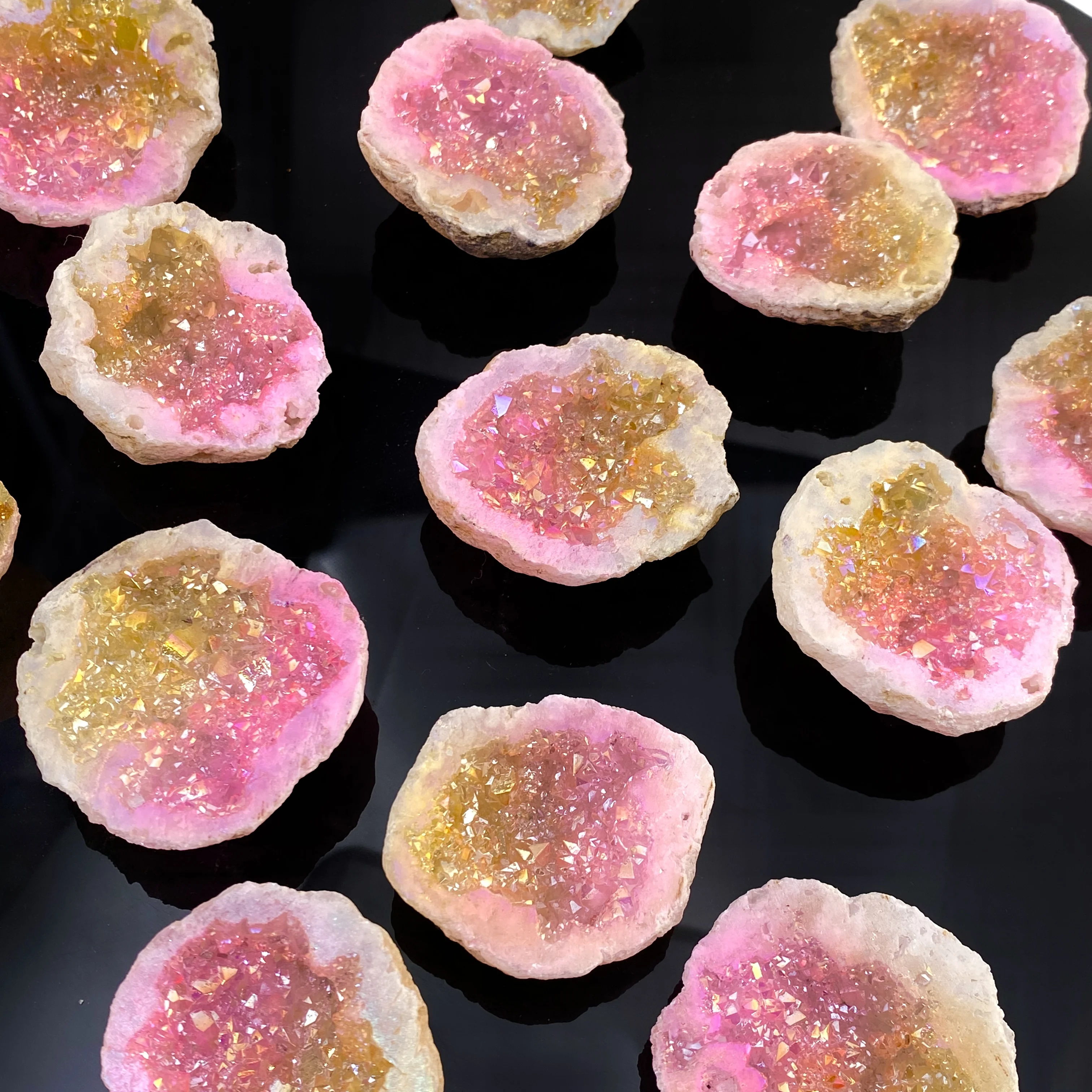 1PC High Quality Natural Electroplated Pink Agate,Birthday Gift,Men Gift,Scene Decoration,Crystal Ornaments,Table Decoration.