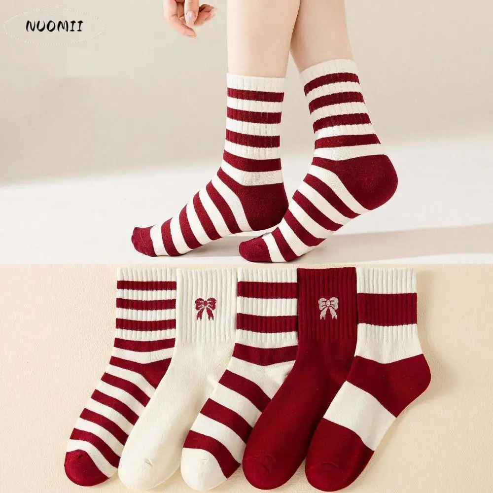 10Pairs لطيف المرقعة التطريز القوس الجوارب تنفس عدم الانزلاق شريط جوارب أنبوبية القطن الحلو Preppy نمط الجوارب الطرف