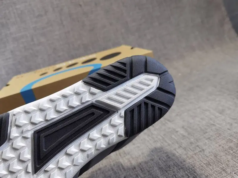 New 2025 Summer Hot Sale Lightweight Breathable Wearable Hiking Shoes Outdoor Sports Shoes Casual Shoes Fitness Shoes Very Good