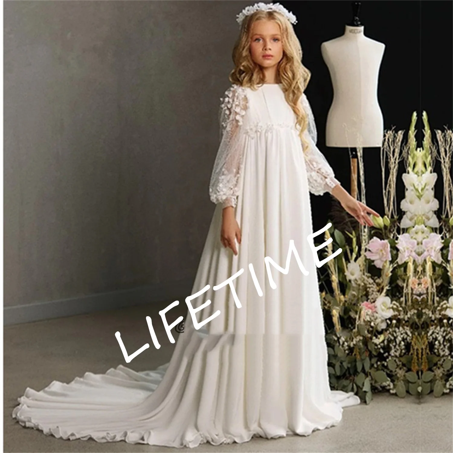 Elegant Boat Neck Transparent Long Sleeve Wedding Party Formal Occasion Lace Flower Girl Dress