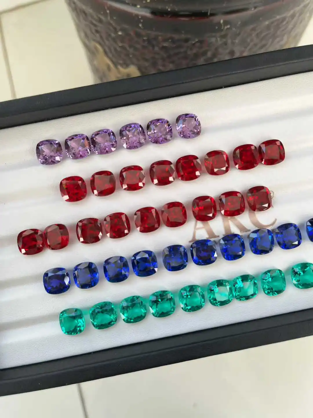 

Factory Sell Lab Grown Padparadscha Oval Sapphire for Jewelry Making Natural Color Wholesale Beads