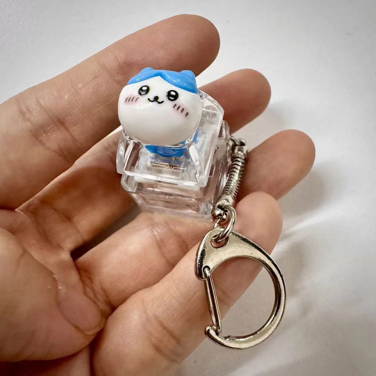 LED Cute Cat's paw Keychain Fidget Toys Crystal Clicker Sensory Toy for Stress Relief Keyboard Accessory Office Decor Gift