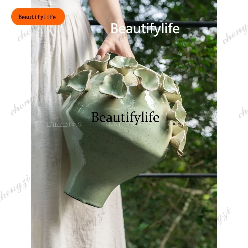 CCC Handmade three-dimensional pinched flowers Smart versatile vase Art pottery, flower arrangement ornament