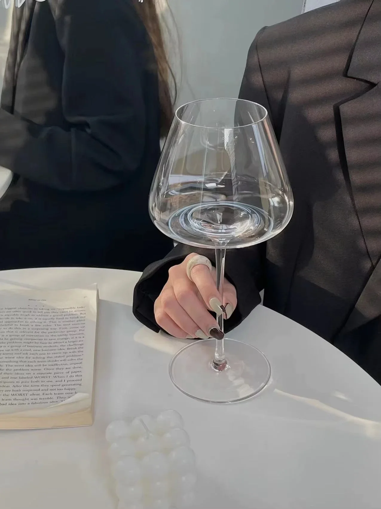 

750 мл большой емкости бордовый бокал для вина с вогнутым дном хрустальный бокал домашний ультратонкий бокал для холодной огранки