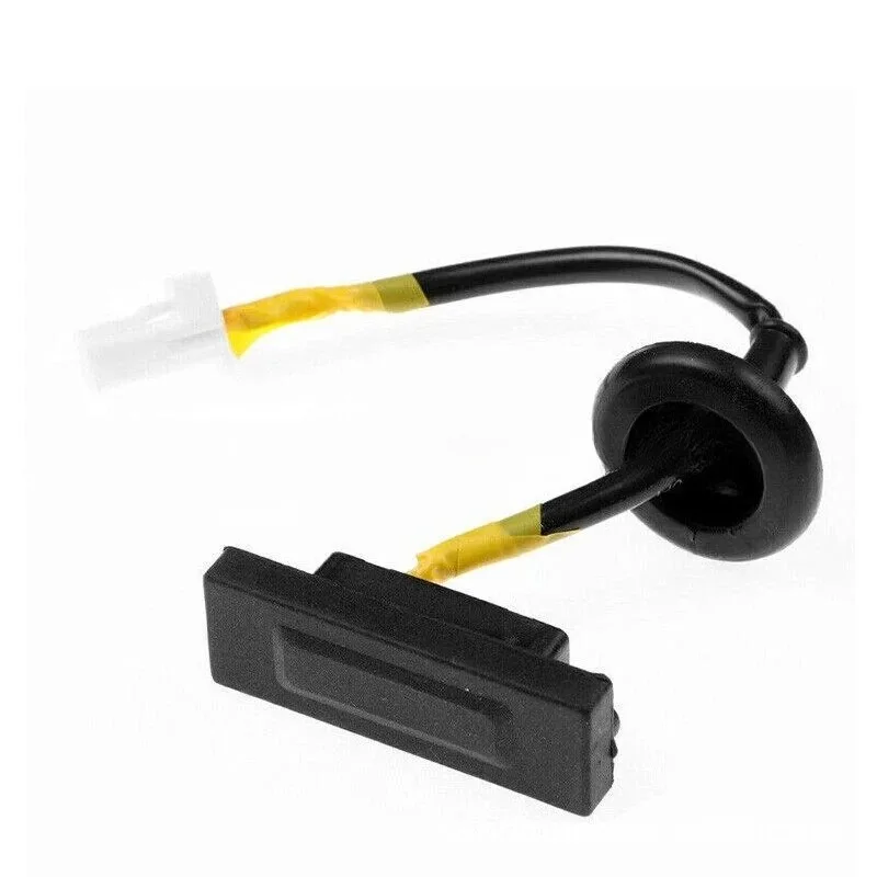 

81260-0U500 812600U500 Автомобильный переключатель крышки багажника, 1 шт. для Hyundai Verna, новинка