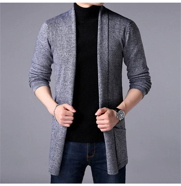 Cardigan lungo da uomo alla moda coreana Primavera Autunno Maglioni da uomo casual quotidiani Maglione lavorato a maglia kaki con tasca Semplice vestibilità slim