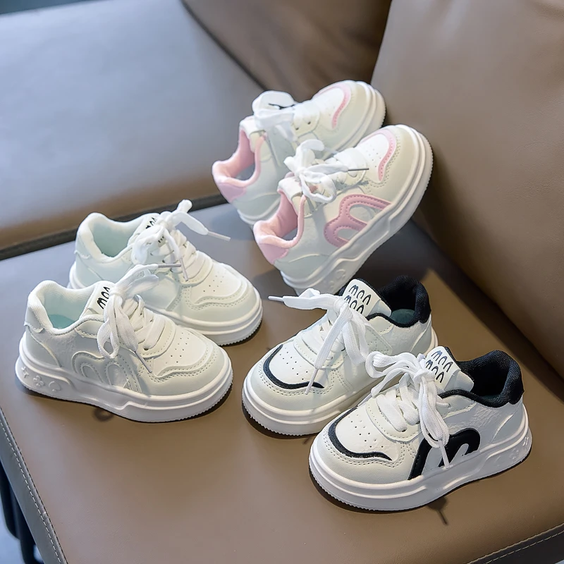 

sports shoes 2025 autumn new Fashion Children running shoes simple flat bottom anti slip boys girls versatile outdoor shoes