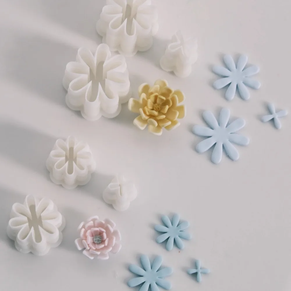 3Pcs/Set Hydrangea Flower Petals Polymer Clay Cutters Mold for DIY Chrysanthemum Earrings Jewelry Soft Pottery Cutting Die Tools