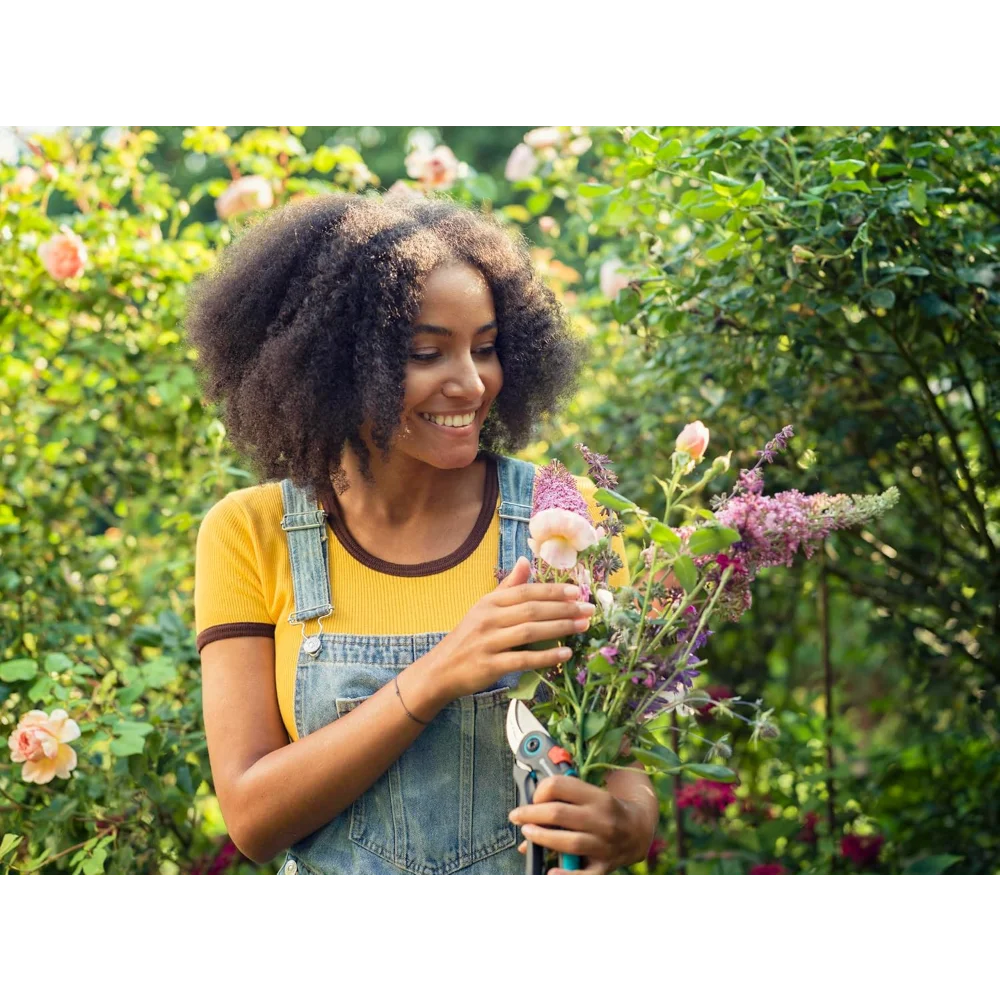 ExpertCut pruning shears: Ideal for fruit trees, 7/8" Cutting diameter, 2-stage variable handle, stainless steel blades