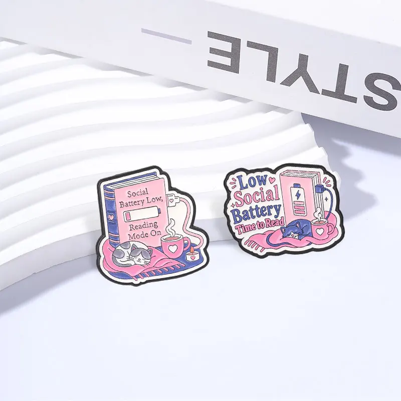 Social Battery Low Time To Read & Reading Mode On Enamel Pin Cute Cat Book Power Bar Brooch Introverts Readers Decor Badge Gifts