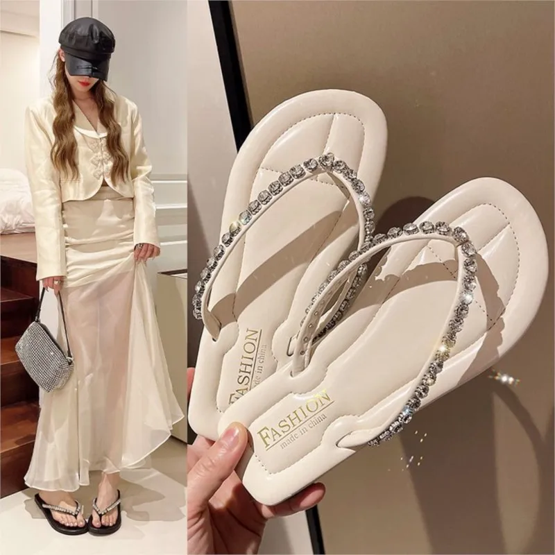 Women Summer Luxury Slides Shoes Rubber Flip Flops Shale Female Beach Pantofle Platform Designer Hawaiian Rhinestone Slippers