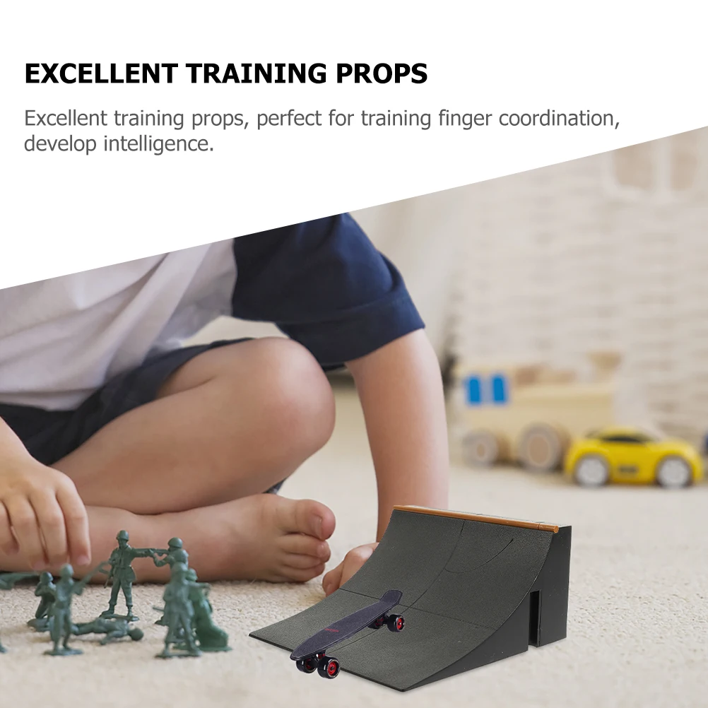 

2Pcs Fingerboard Skate Park Kit Plastic Training Props Develop Intelligence Perfect Toy For Boys And Girls Finger Coordination