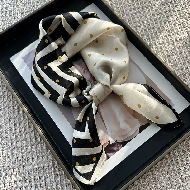 

65cm Luxury 100% Mulberry Silk Scarf Women Thin Square Scarf Versatile Neck Protection Shawl Bandana Headscarves