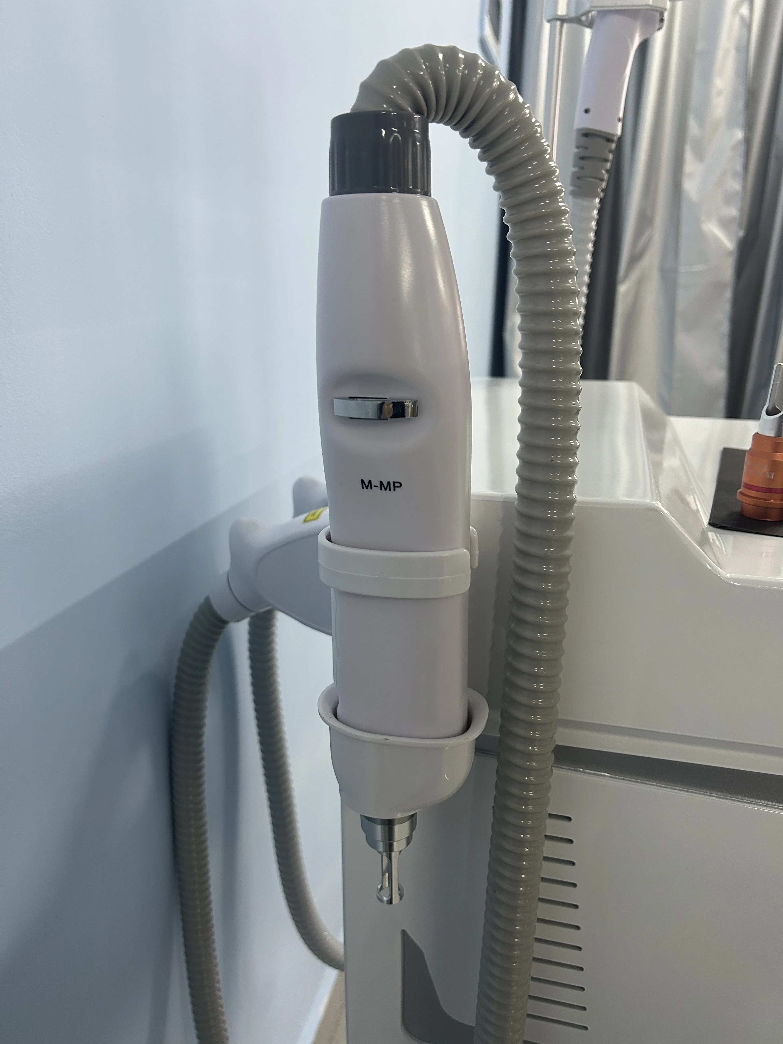 

808nm Diode Laser Nd Yag Epilator 2-in-1 Picosecond Laser Hair Removal Tattoo Hair Removal 3 Wavelength High Intensity Pulse Bea