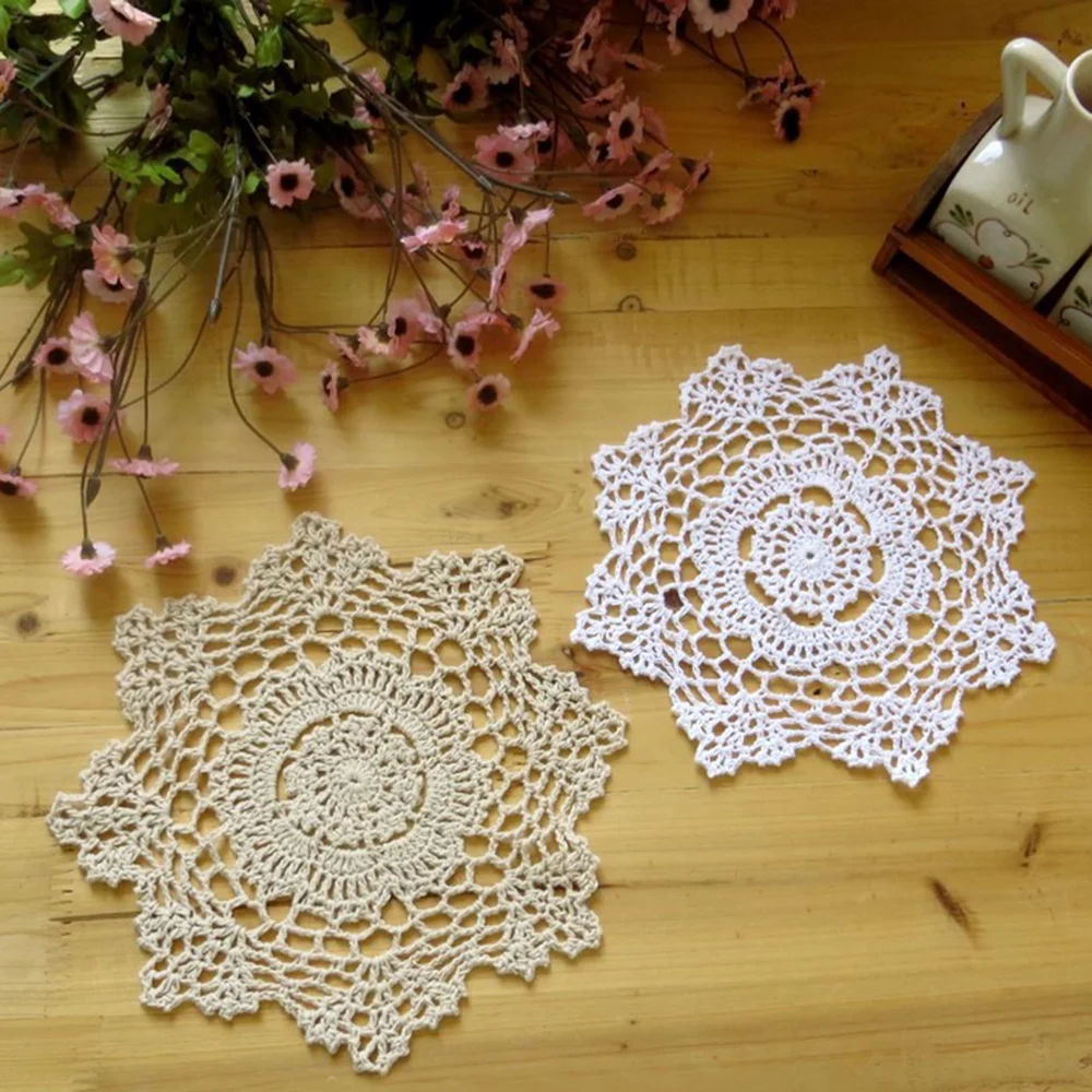 Round Hand Crocheted Doily Vintage Cotton Crochet Table Mat Wedding Napkins Cloth Lace Placemats for Dining Table Decoration